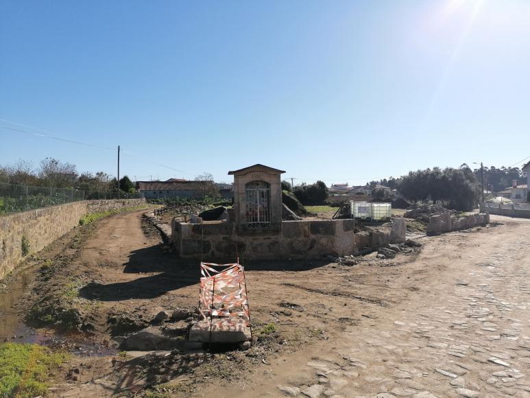 Alargamentos Rua das Oliveiras, Campo Novo e dos Inocentes, em Vila Cova