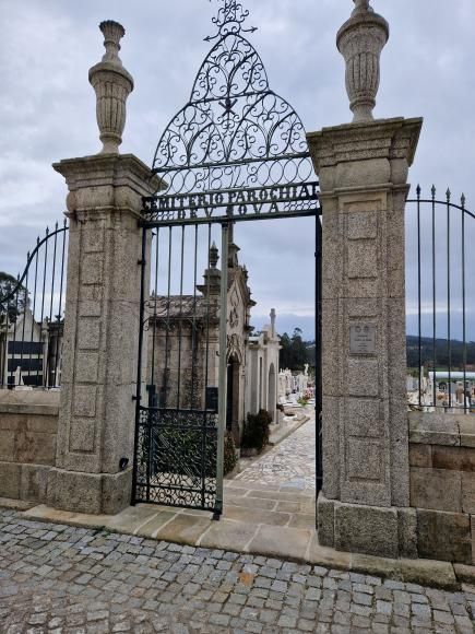Hor&aacute;rio Cemit&eacute;rio e WC&acute;s Vila Cova