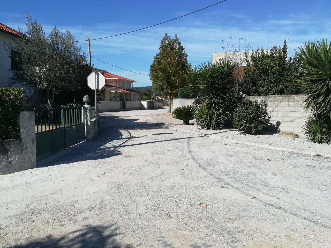 Concluída a Pavimentação na Rua Campa dos Inocentes - Vila Cova