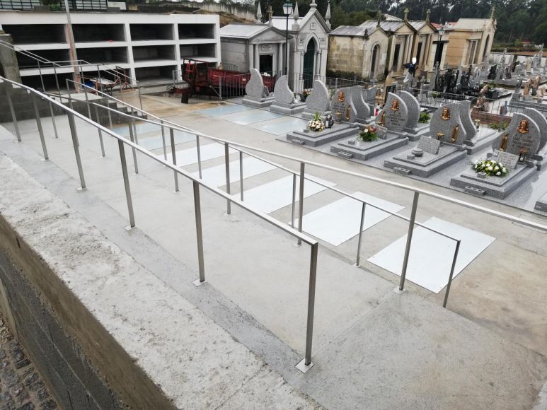 Remodela&ccedil;&atilde;o do Cemit&eacute;rio de Vila Cova / Acesso Alameda do Passal