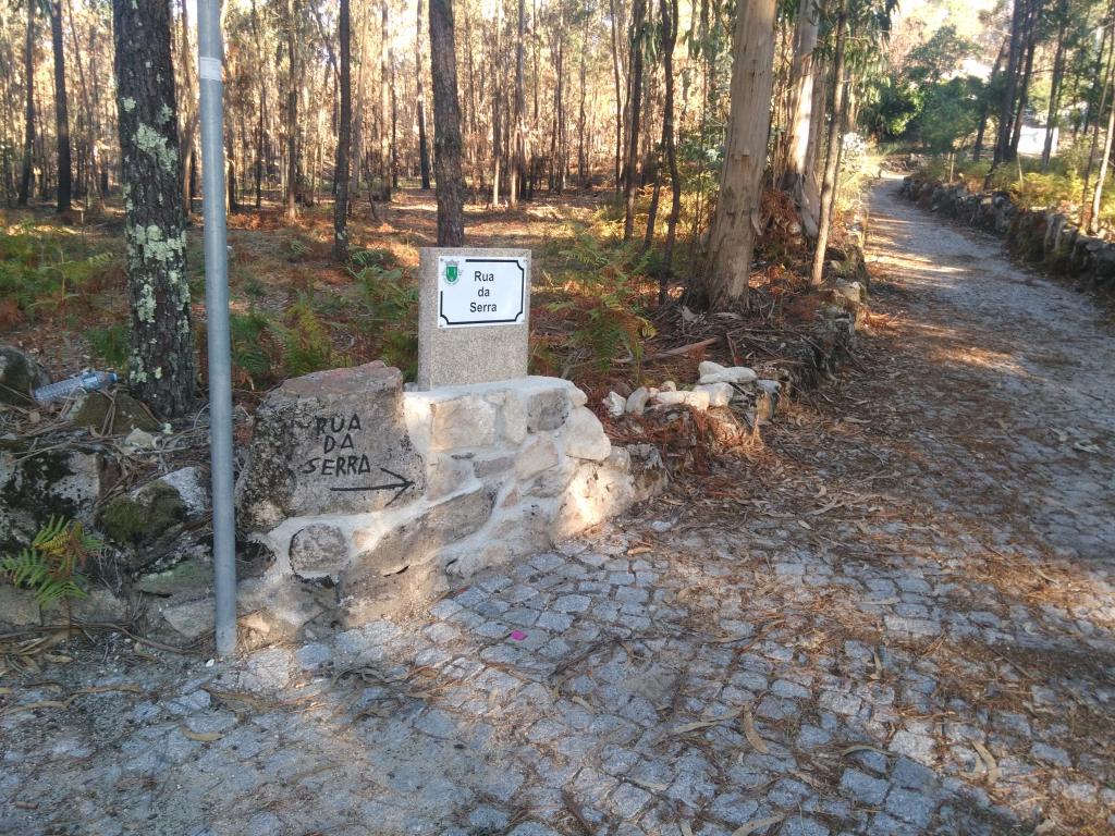  Reforço de Placas de Toponímia / Nomes de Ruas