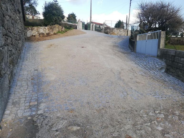 Pavimenta&ccedil;&atilde;o na Rua Davide Martins de Lima, em Vila Cova